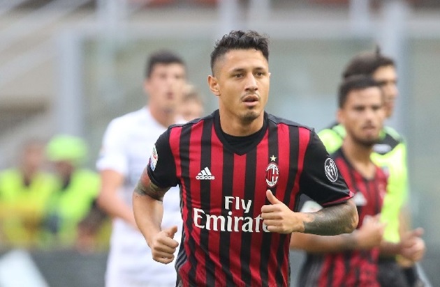 Màn trình diễn của Lapadula trước Crotone