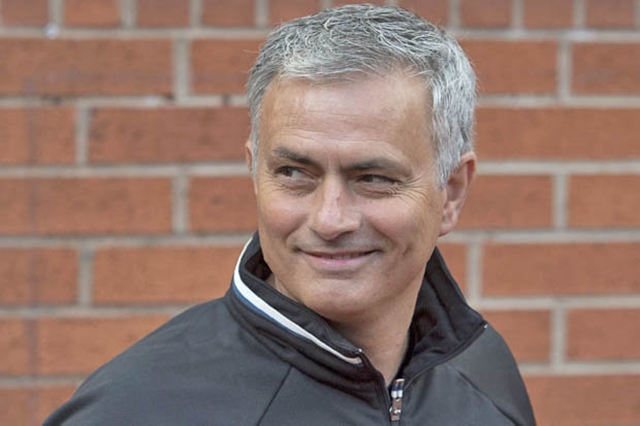 Ảnh bài viết Chiêu mộ Mourinho, M.U đã sớm sai lầm