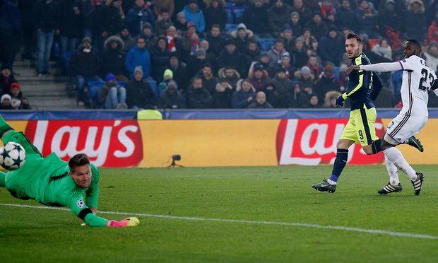 Màn trình diễn tuyệt vời của Lucas Perez vs Basel
