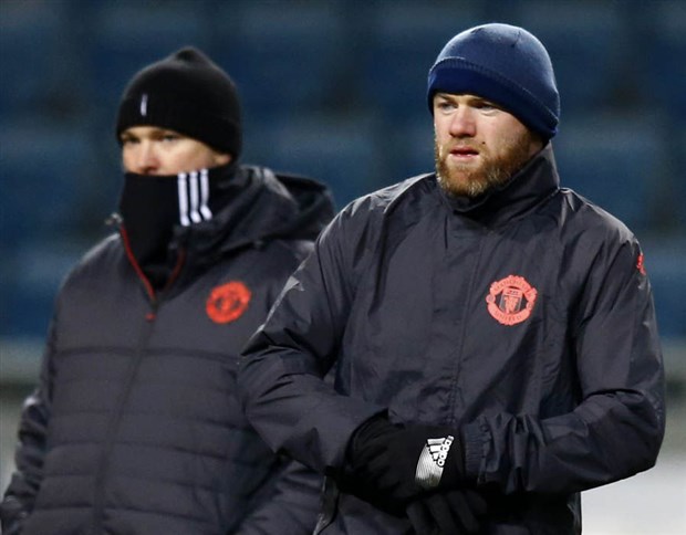 Man Utd bỏ tập vì 'chết cóng' tại Zorya 