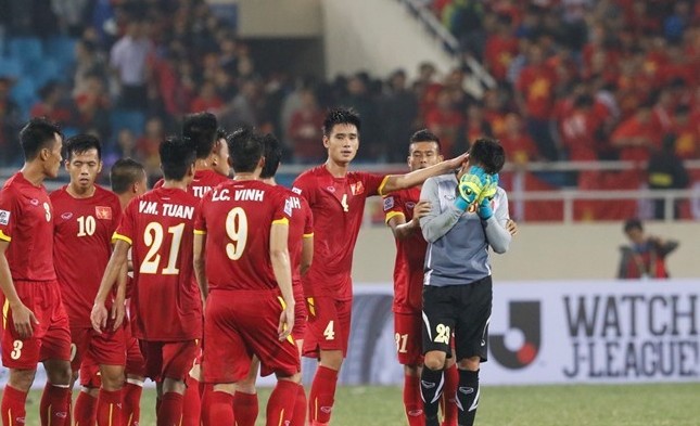 Năm 2014, Nguyên Mạnh cũng mắc sai lầm trước Indonesia