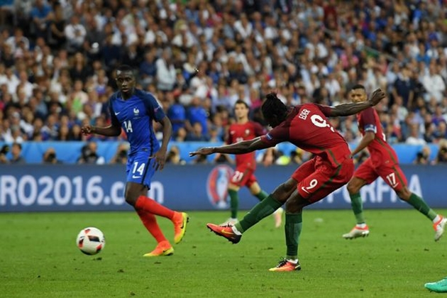Xem lại thật chậm bàn thắng quý hơn vàng của Eder (Chung kết EURO 2016)