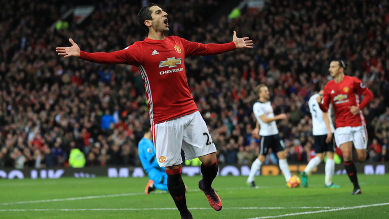 Ảnh bài viết Mkhitaryan bùng nổ, Quỷ đỏ "làm thịt" Gà trống tại Old Trafford