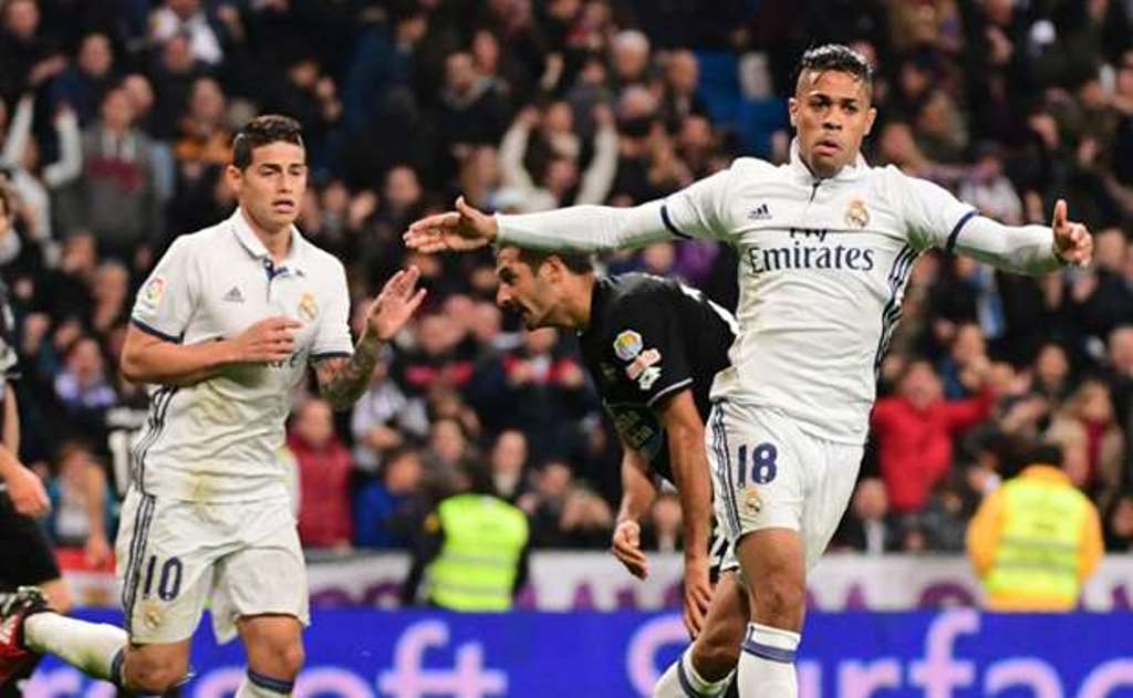 Những cột mốc đáng nhớ sau chiến thắng của Real trước Deportivo