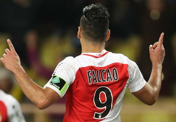 Vòng 17 Ligue 1: Falcao lập hat-trick sau 4 năm, Monaco tạm soán ngôi Nice