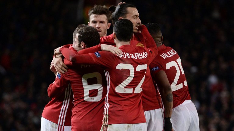 Bốc thăm vòng 32 đội Europa League: Man Utd "vớ bở", Roma gặp khó