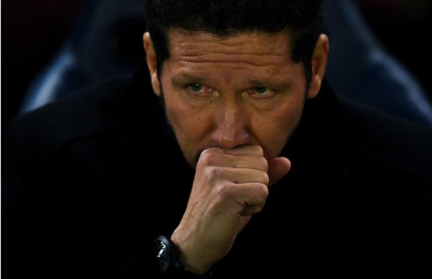 Diego Simeone 'đỏ mắt' nhìn Altetico 'chết thảm' tại El Madrigal