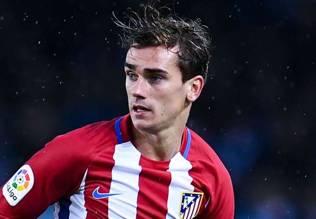 Griezmann cũng "ngả mũ" trước 2 kỉ lục gia Ronaldo, Messi