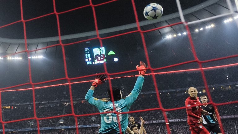 Ảnh bài viết Walcott: "Bayern mới là đội ngán chúng tôi"