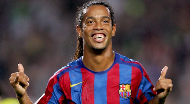 Top 7 số 10 xuất sắc nhất trong lịch sử: Ronaldinho số 1, không có Maradona