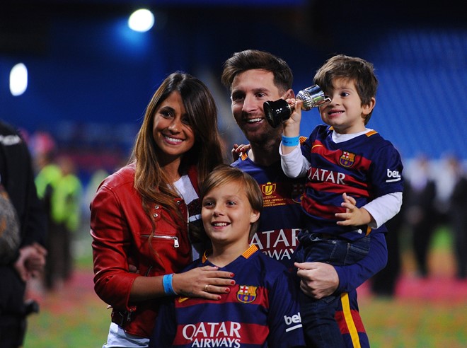 Messi ấn định thời điểm làm lễ cưới