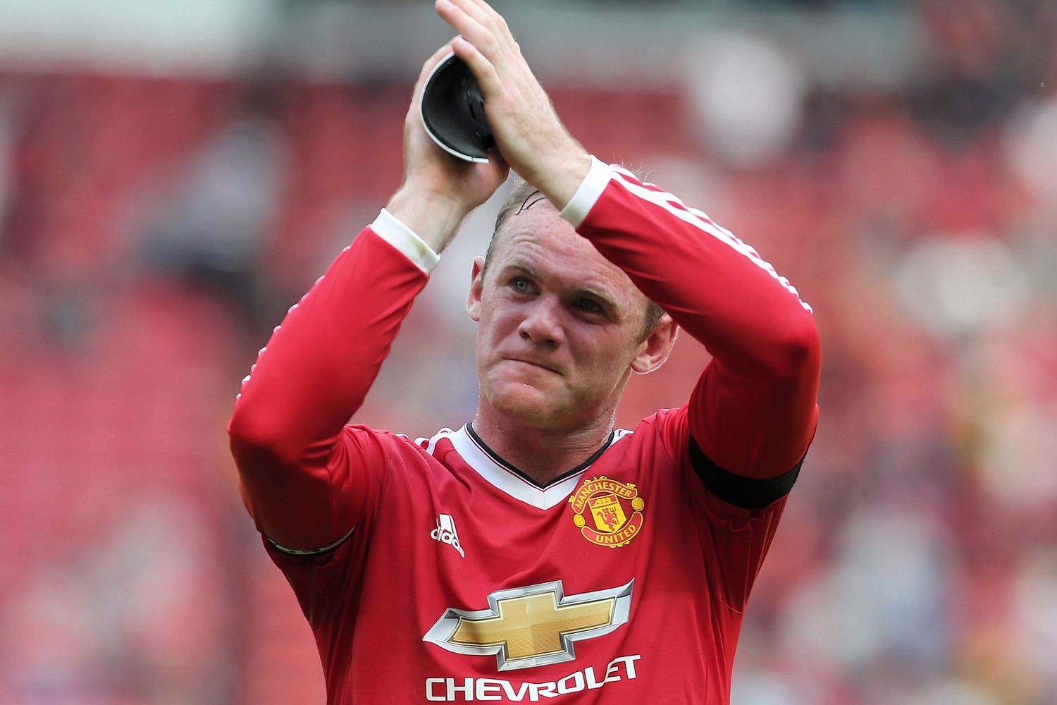 Ảnh bài viết Rooney nổi điên với trọng tài, Mourinho vội thanh minh