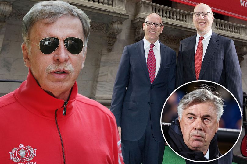 Ảnh bài viết Ancelotti tố ông chủ Man Utd, Arsenal "tham tiền"