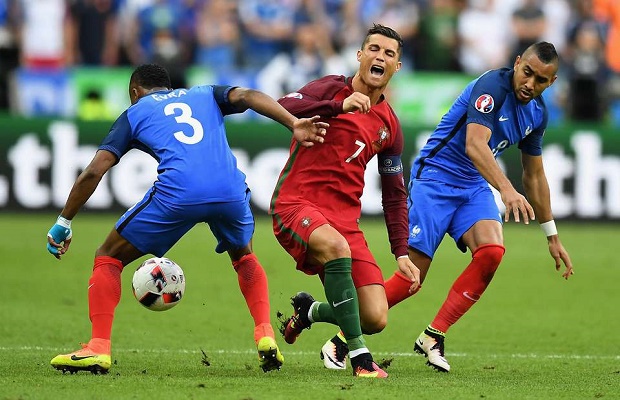 Sao Pháp cấm con nhắc tên Cristiano Ronaldo