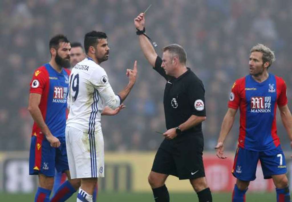 Ảnh bài viết Chưa đá hết trận, 2 trụ cột Chelsea đã nhận án đình chỉ thi đấu