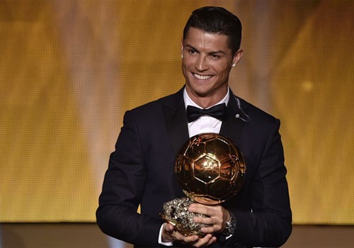 ‘Ronaldo hay nhất trong lịch sử Real Madrid’