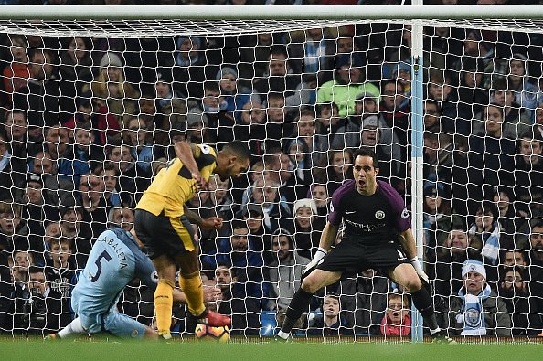 Ảnh bài viết Bàn thắng của Walcott vào lưới Man City