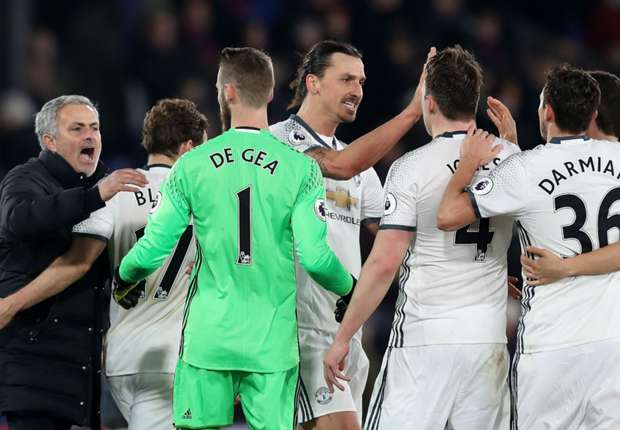 Ảnh bài viết KHÓ TIN: Gerrard lần đầu khen nức nở Man Utd