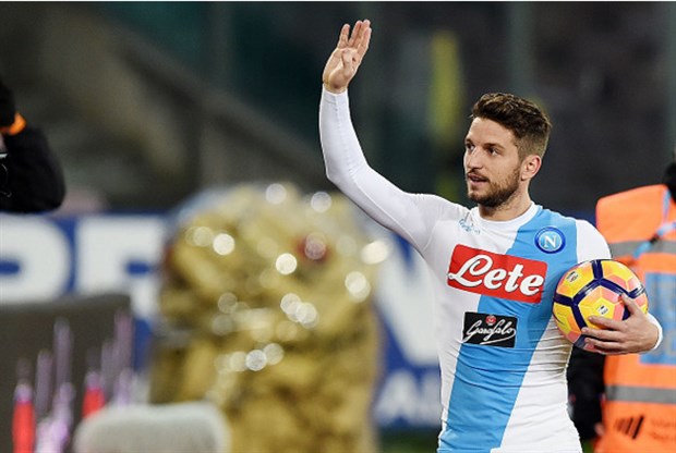 Mertens lập Poker, Napoli đẩy Milan khỏi top 3
