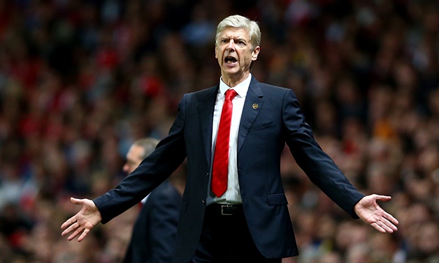 Ảnh bài viết Bị Man City đả bại, CĐV Arsenal 'chửi' Wenger ngu ngốc
