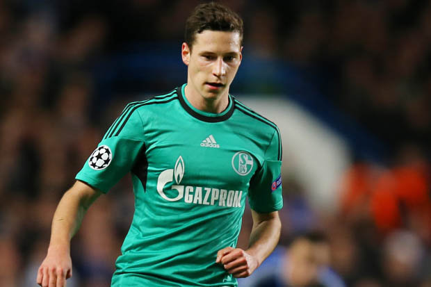 Điểm tin chiều 19/12: Arsenal nhận cú hích vụ Draxler; "Messi Thái" đầu quân đội bóng cũ Công Vinh