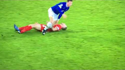 Ảnh bài viết Pha vào bóng thô bạo của Barkley đối với Henderson 