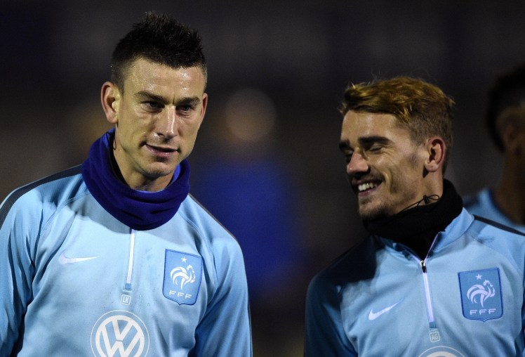 Sao Arsenal ra sức chiêu dụ Griezmann hàng tháng trời