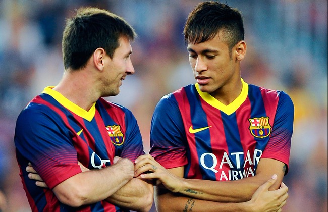 Ảnh bài viết Xem Messi và Neymar 'vờn' đối phương