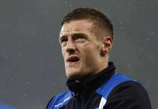 Ảnh bài viết Triệt hạ đối thủ, Jamie Vardy bị 'trảm' 3 trận