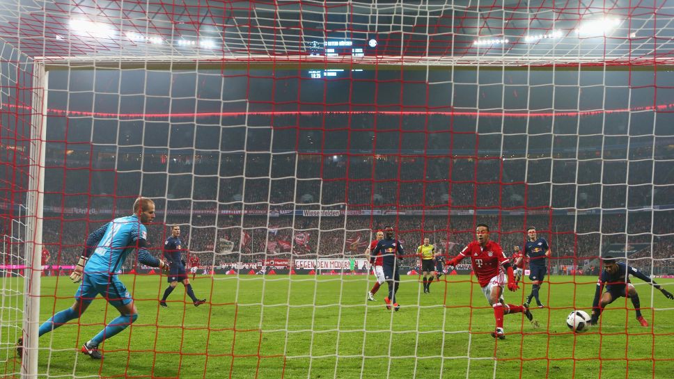 Chùm ảnh: Hạ đẹp "ngựa ô", Bayern Munich vô địch mùa Đông