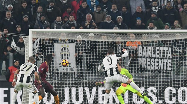 Đâu đâu cũng khác, chỉ mỗi Serie A là vẫn vậy