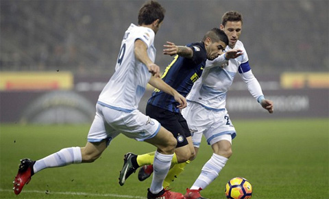 Hủy diệt Lazio, Inter đang hay nhất từ đầu mùa