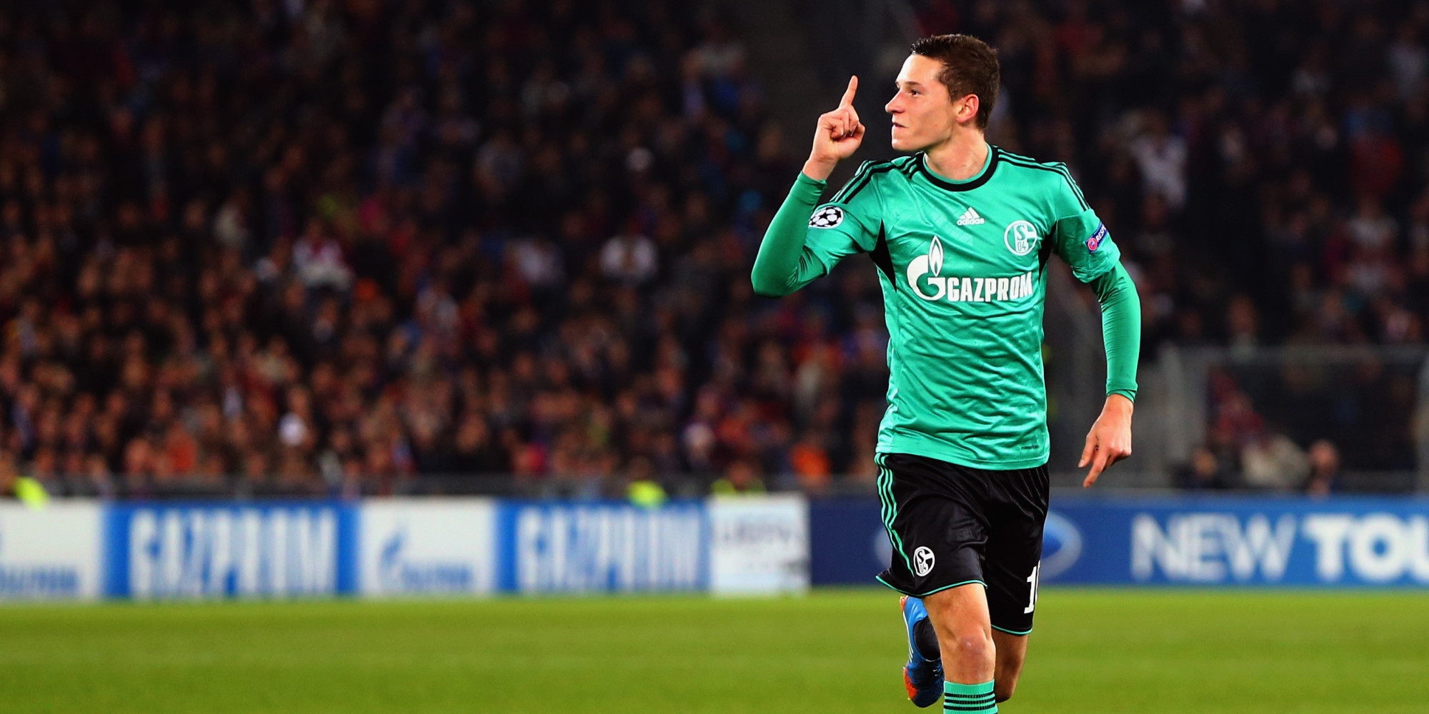 Ảnh bài viết Chuyển nhượng ở Arsenal: Đã đến lúc thôi "cứng đầu"?