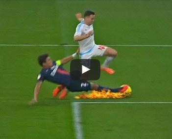 Ảnh bài viết Top 10 pha tắc bóng đẳng cấp cao của Thiago Silva