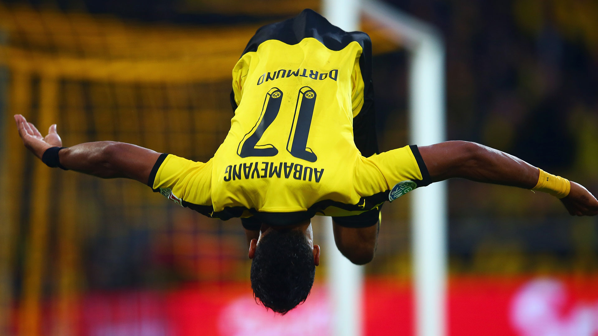 10 chân sút lợi hại nhất Bundesliga 2016/17: Robben đứng chót, Lewandowski thứ 3