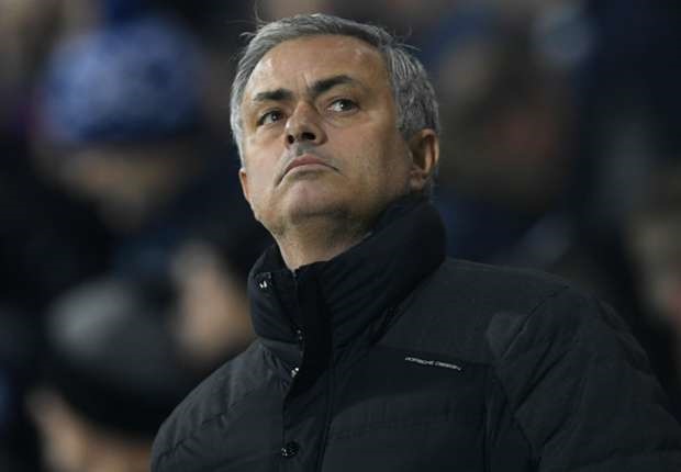 Ảnh bài viết Jose Mourinho chửi thề trước tin đồn không hạnh phúc tại Manchester