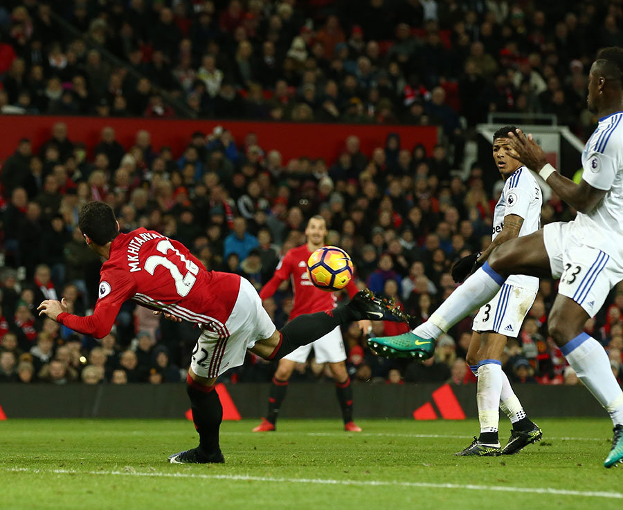 Ảnh bài viết Siêu phẩm 'bò cạp' của Henrikh Mkhitaryan vs Sunderland