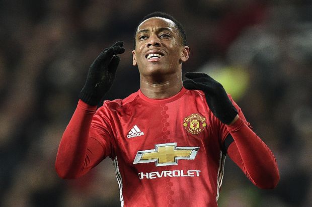 Mourinho: "Martial cần phải học theo gương của Mkhitaryan"