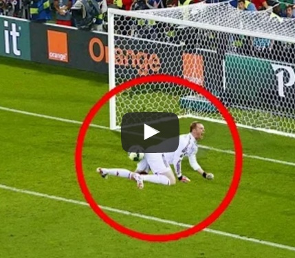 Ảnh bài viết 5 pha cứu thua may mắn nhất của các thủ môn