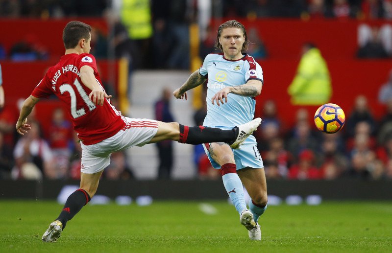 Ảnh bài viết Ander Herrera tiết lộ lí do khoác áo số 21 ở Man United