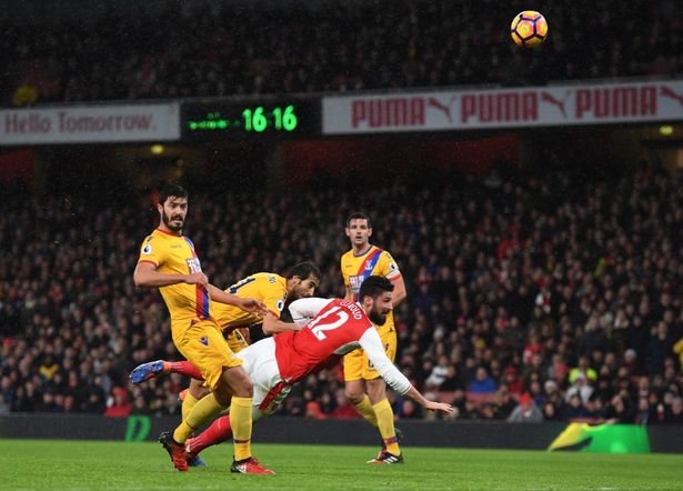 Ảnh bài viết 'Giroud chỉ được cái may mắn'