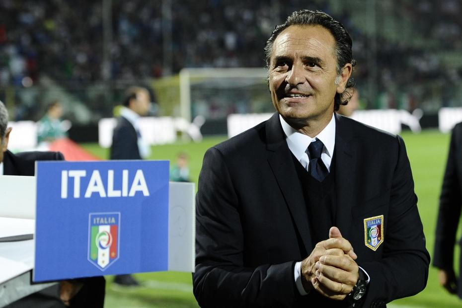 Chia tay Valencia, Prandelli trở lại Serie A tìm việc