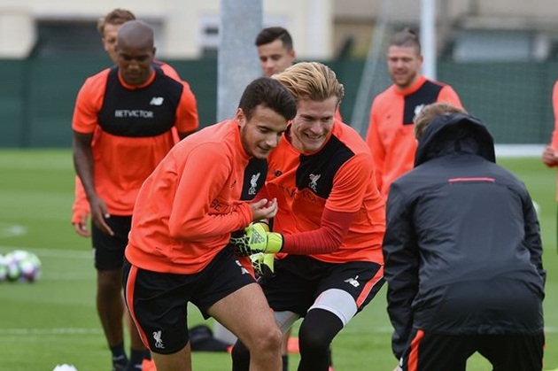 Chưa bổ sung lực lượng, Liverpool đã tiễn cầu thủ đầu tiên