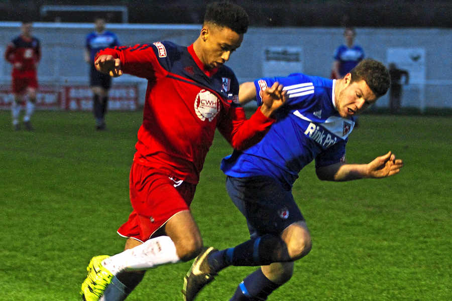 Ảnh bài viết HLV Wenger khen tân binh xuất sắc như Ashley Cole