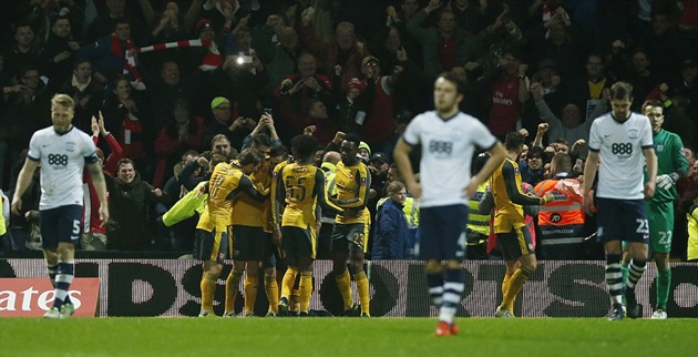 Thoát hiểm phút cuối, Arsenal nhọc nhằn vào vòng 4 FA Cup