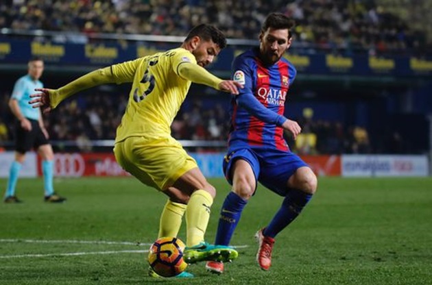 Messi sút phạt thần sầu, Barca thoát thua ngoạn mục