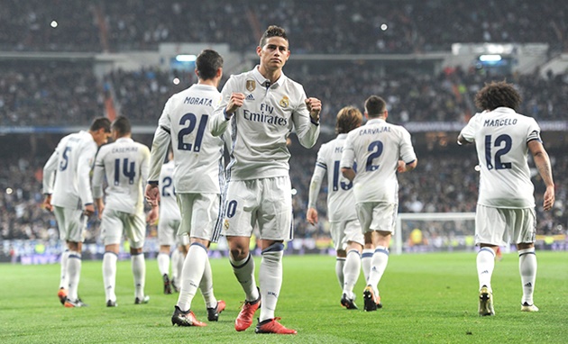 Sau vòng 17 La Liga: Barca sẩy chân; Real độc bước