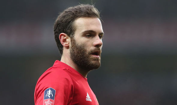 Mata chưa dám mừng sau khi hạ gục Hull City