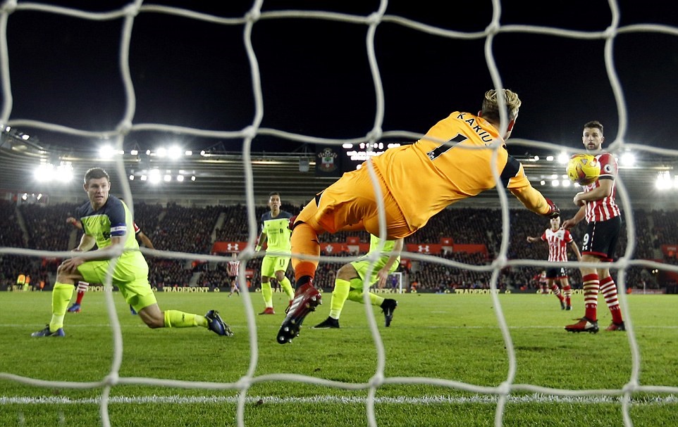Thất thủ trên sân khách, Liverpool tiếp tục rơi vào khủng hoảng