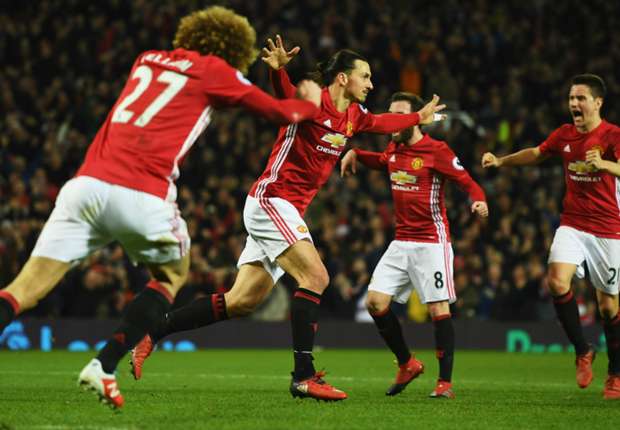 Ảnh bài viết Giải cứu M.U, Ibrahimovic sánh ngang Aguero, Shearer